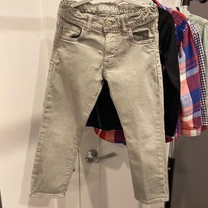 Boy slim fit jeans size 5T - Neutral Grayish color